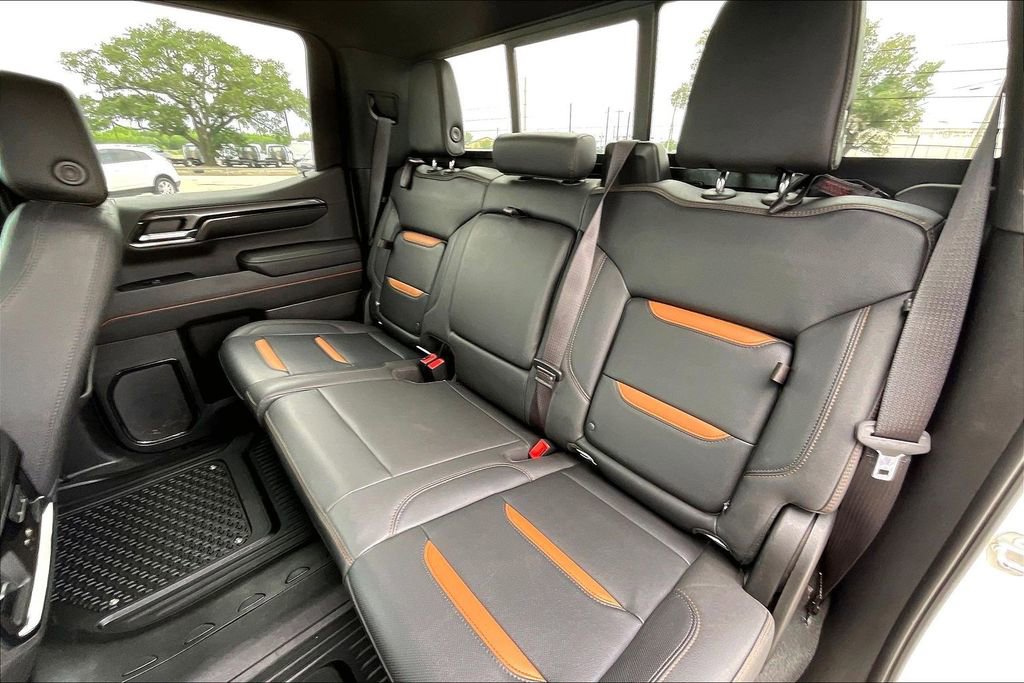 Used 2023 GMC Sierra 1500 AT4 w/ AT4 Preferred Package AWD/4WD image 19
