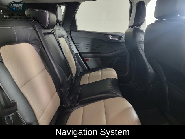 Certified 2022 Ford Escape Titanium w/ Titanium Elite Package AWD/4WD image 20