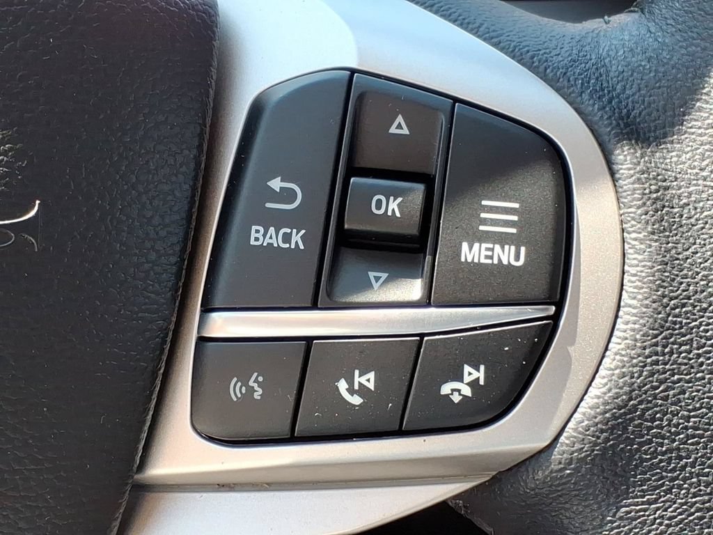Certified 2023 Ford Explorer XLT w/ Equipment Group 202A AWD/4WD image 26