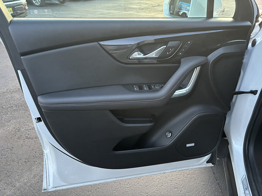 Used 2020 Chevrolet Blazer Premier AWD/4WD image 14