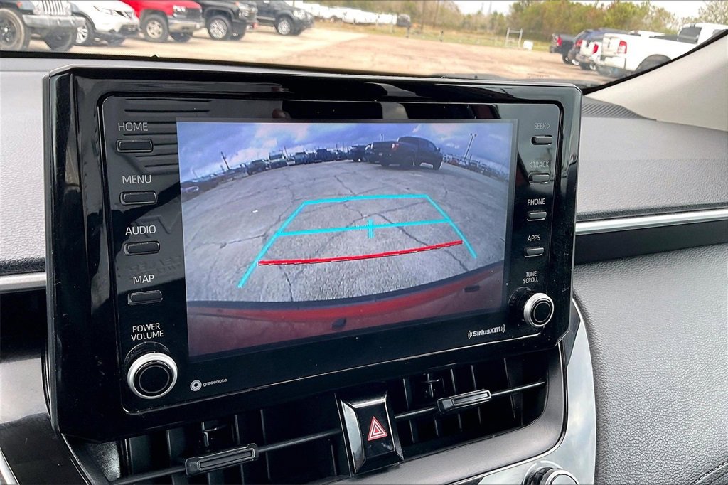 Used 2022 Toyota Corolla Cross LE image 13