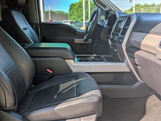 Certified 2019 Ford F250 Lariat w/ Lariat Ultimate Package AWD/4WD image 39