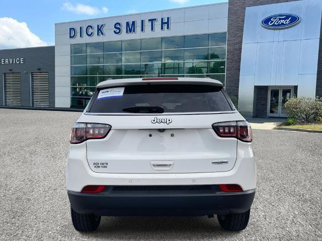 Used 2020 Jeep Compass Latitude w/ Safety & Security Group image 3