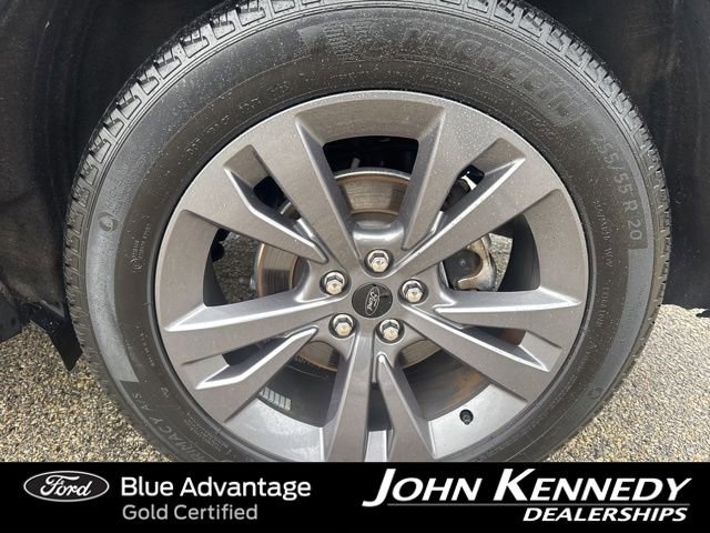 Certified 2023 Ford Explorer XLT w/ Equipment Group 202A AWD/4WD image 5