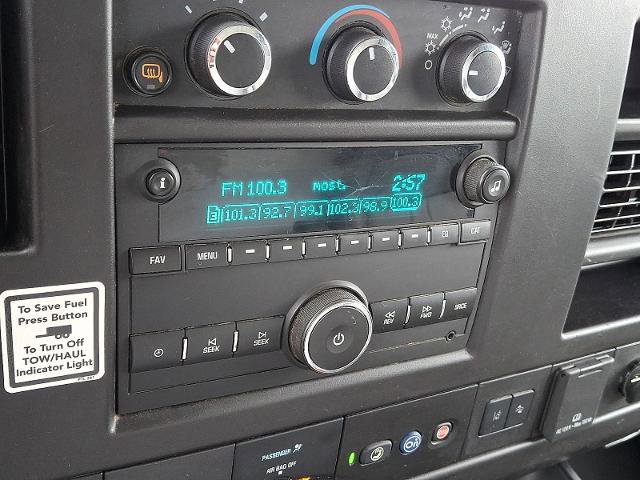 Used 2021 GMC Savana 3500 w/ Power Convenience Package RWD image 15