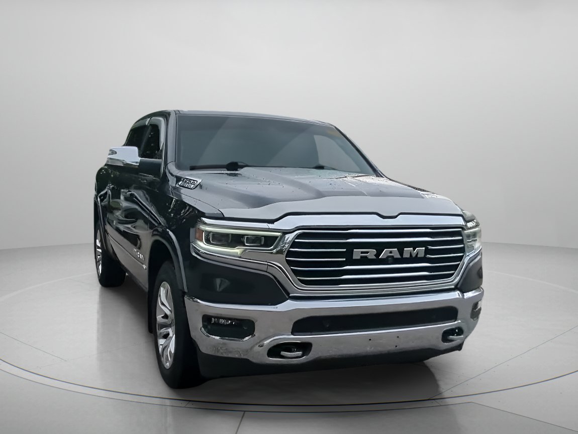 Used 2019 RAM 1500 Limited RWD image 2