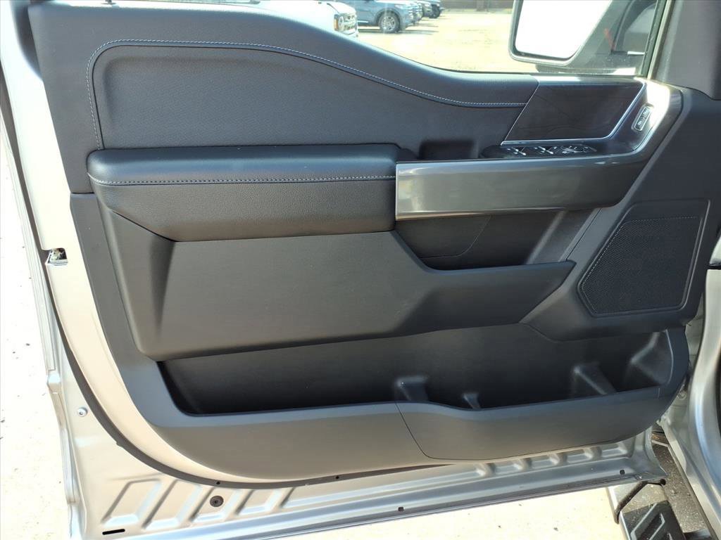 Certified 2022 Ford F150 XLT w/ Equipment Group 302A High image 13