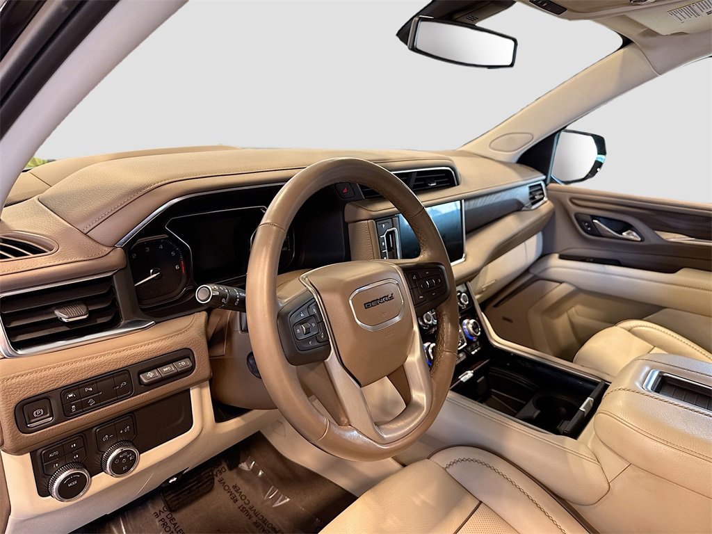 Used 2021 GMC Yukon Denali image 9
