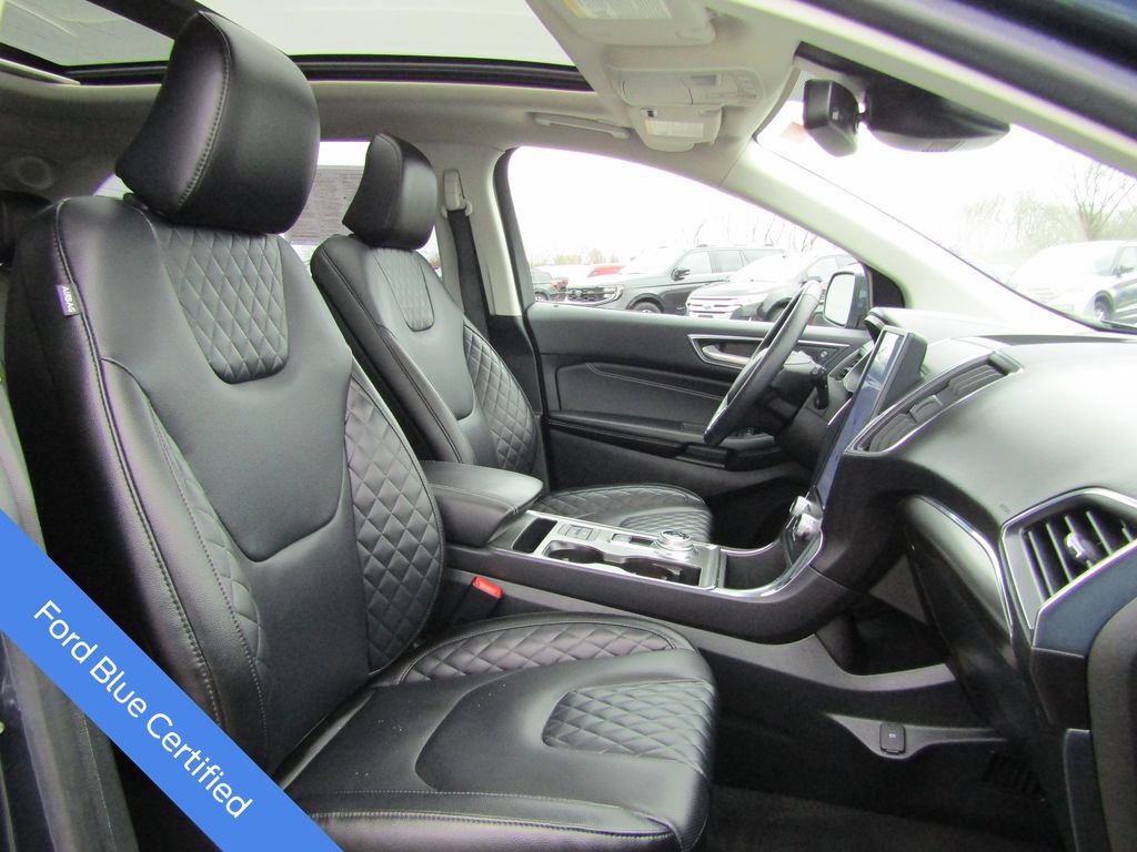 Certified 2023 Ford Edge Titanium w/ Equipment Group 301A AWD/4WD image 22