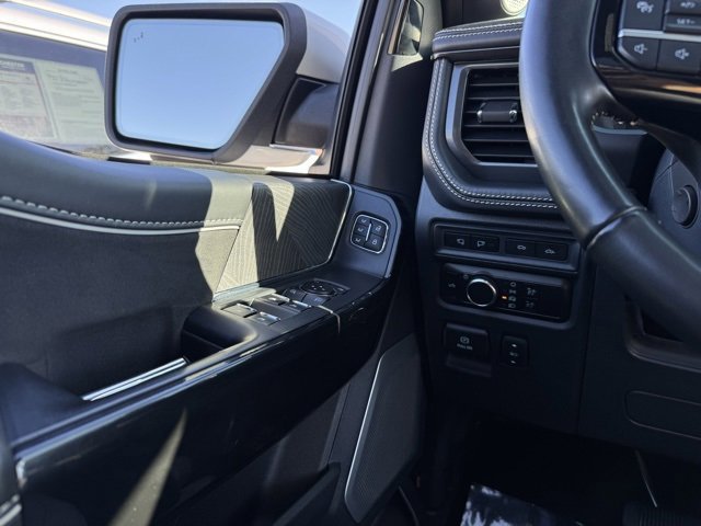 Certified 2023 Ford F150 Lightning Platinum image 31