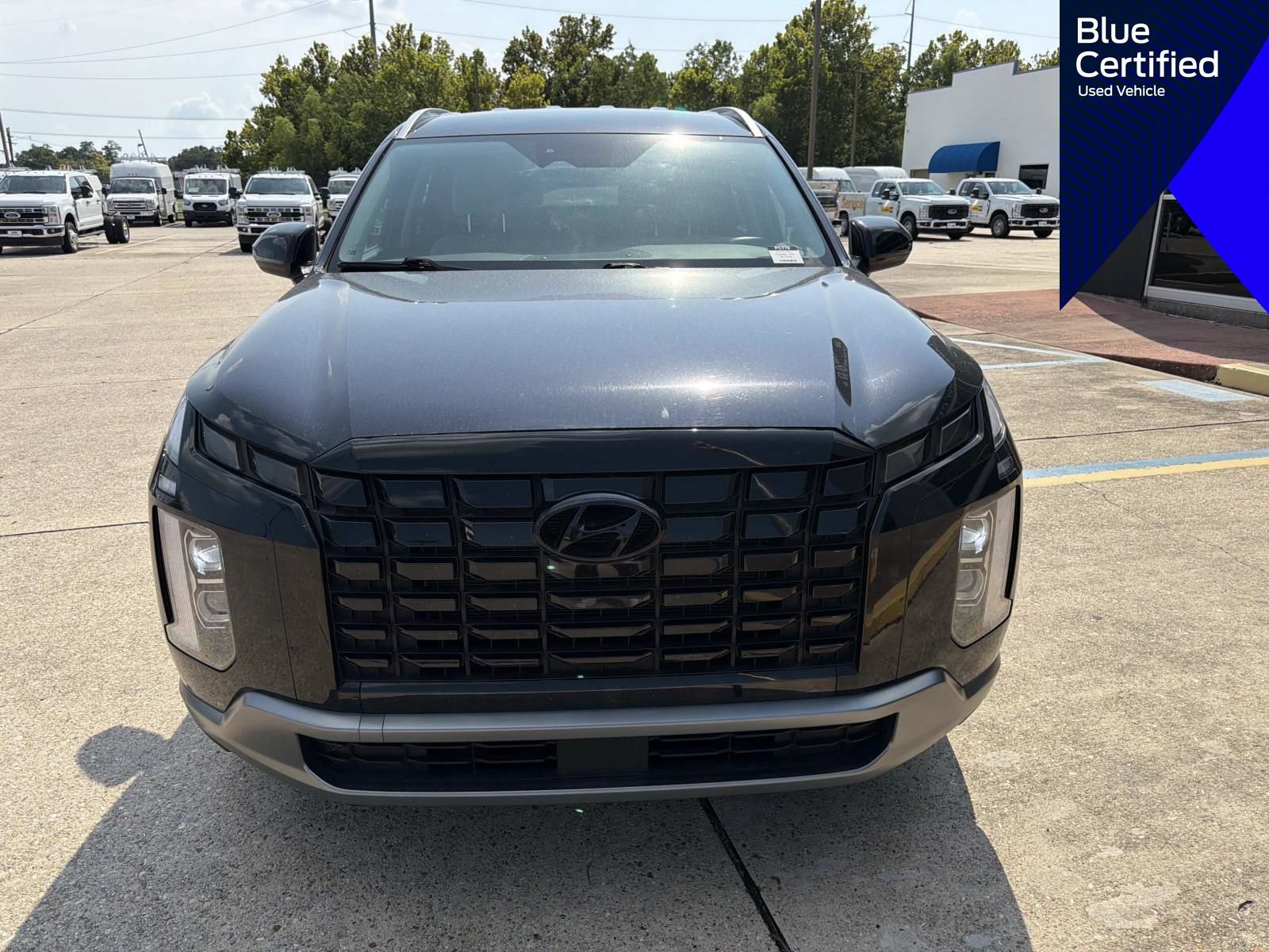 Used 2024 Hyundai Palisade SEL FWD image 3