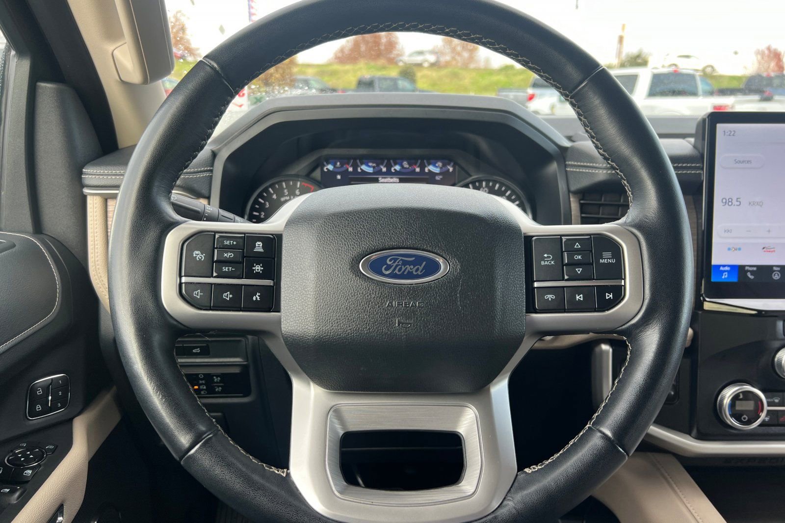 Certified 2024 Ford Expedition Limited image 27