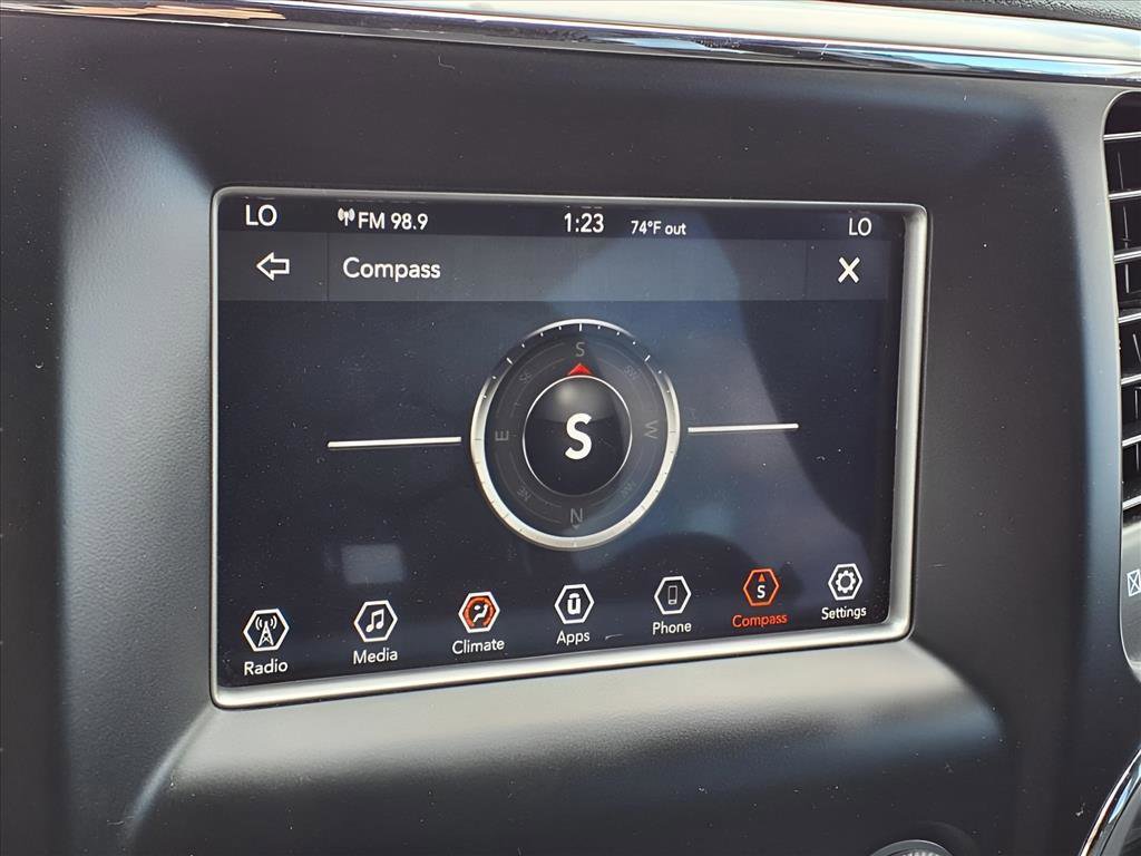 Used 2020 Jeep Grand Cherokee Laredo image 15