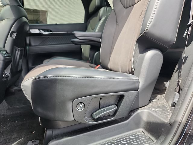 Used 2025 Hyundai Palisade Calligraphy AWD/4WD image 26