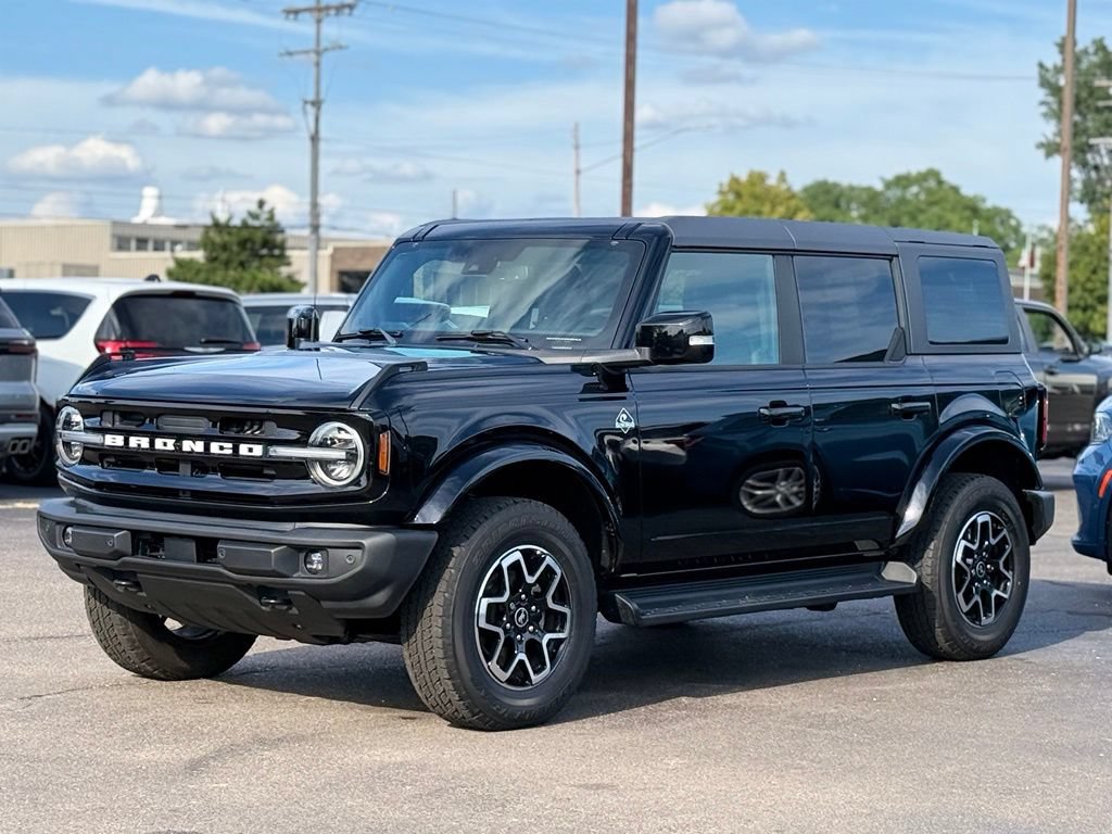 Certified 2025 Ford Bronco Outer Banks AWD/4WD image 43