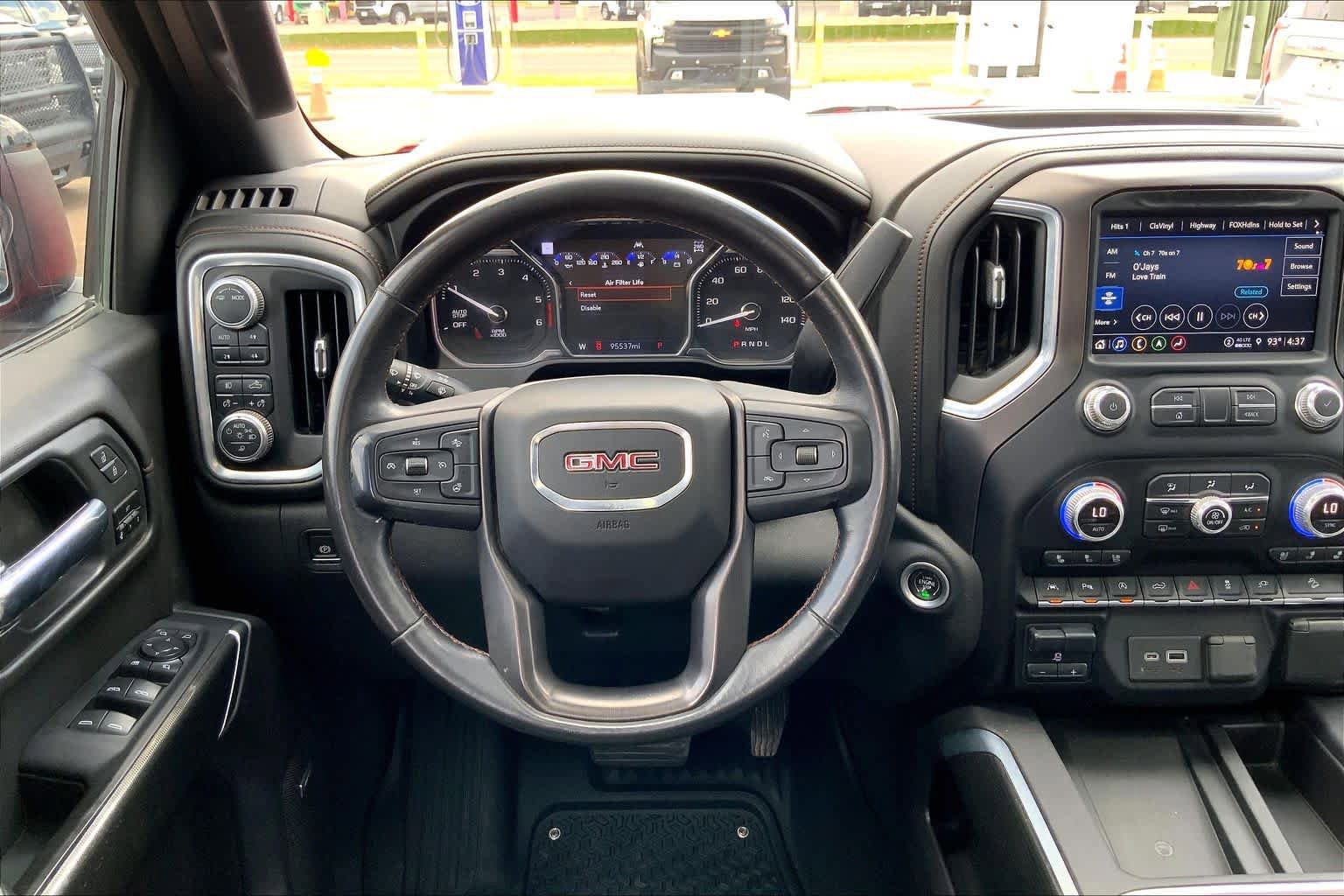 Used 2021 GMC Sierra 1500 AT4 w/ AT4 Premium Package AWD/4WD image 6