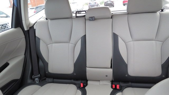 Used 2020 Subaru Forester Limited image 12