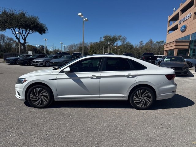 Used 2021 Volkswagen Jetta SEL image 2