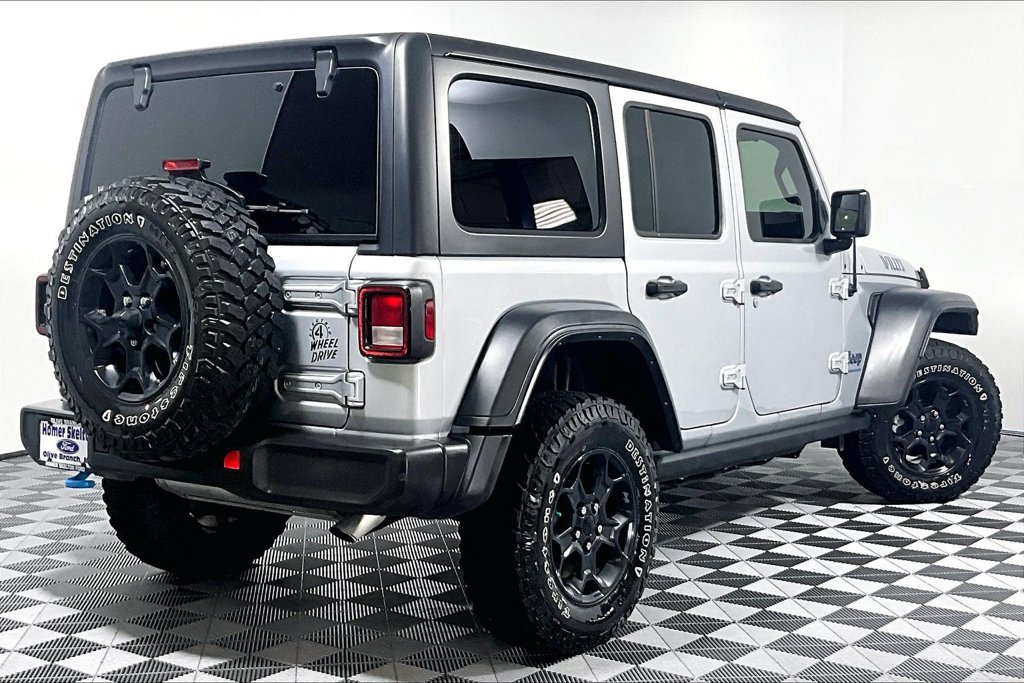 Used 2023 Jeep Wrangler Unlimited w/ Cold Weather Group AWD/4WD image 12