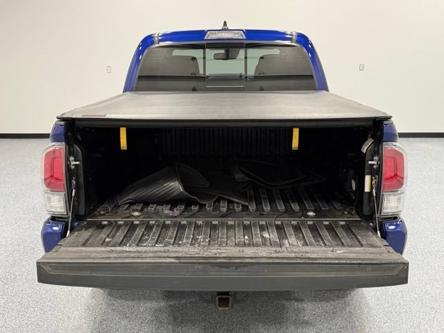 Used 2023 Toyota Tacoma TRD Sport w/ Technology Package AWD/4WD image 12