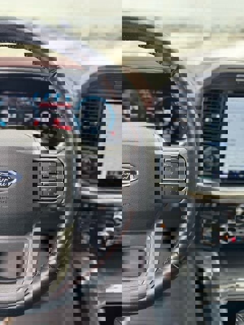 Certified 2022 Ford F150 Lariat w/ Equipment Group 502A High image 16