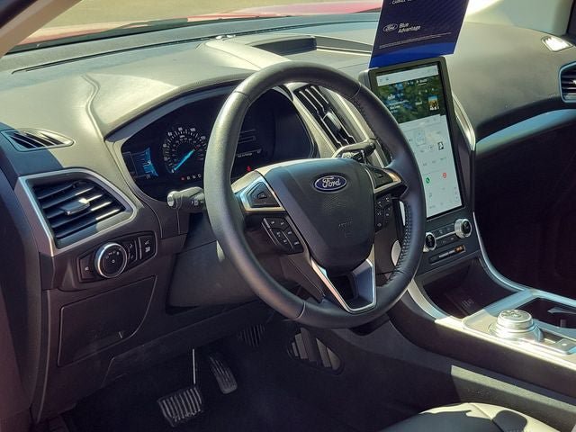 Certified 2024 Ford Edge SEL w/ Convenience Package AWD/4WD image 7