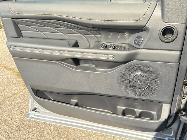 Certified 2024 Ford Expedition Max Platinum AWD/4WD image 29