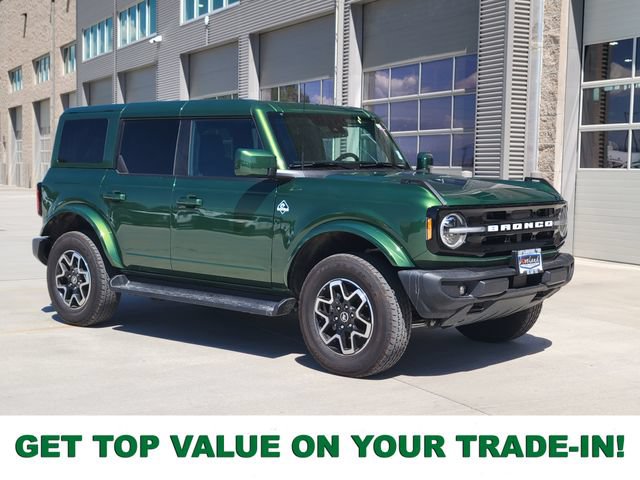 Certified 2025 Ford Bronco Outer Banks AWD/4WD image 1