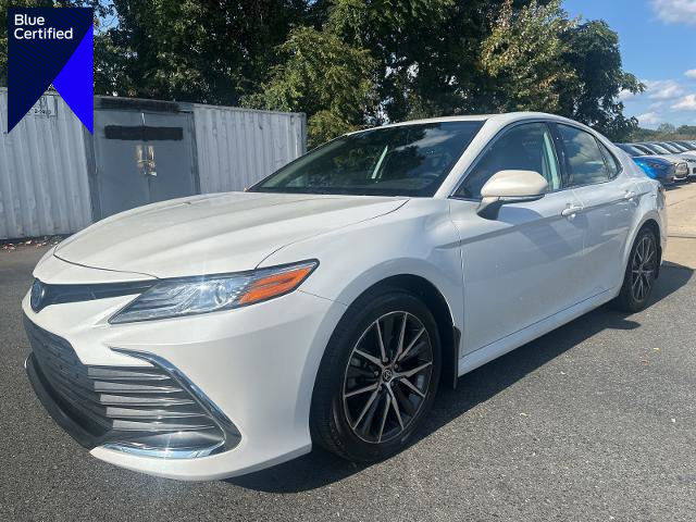 Used 2022 Toyota Camry XLE