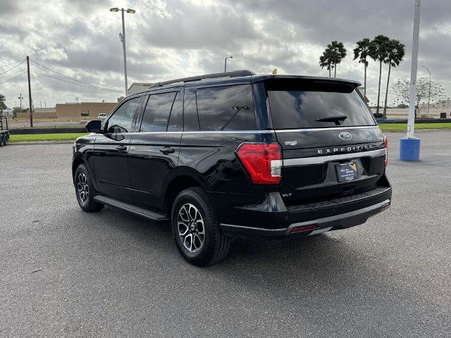 Certified 2023 Ford Expedition XLT image 3