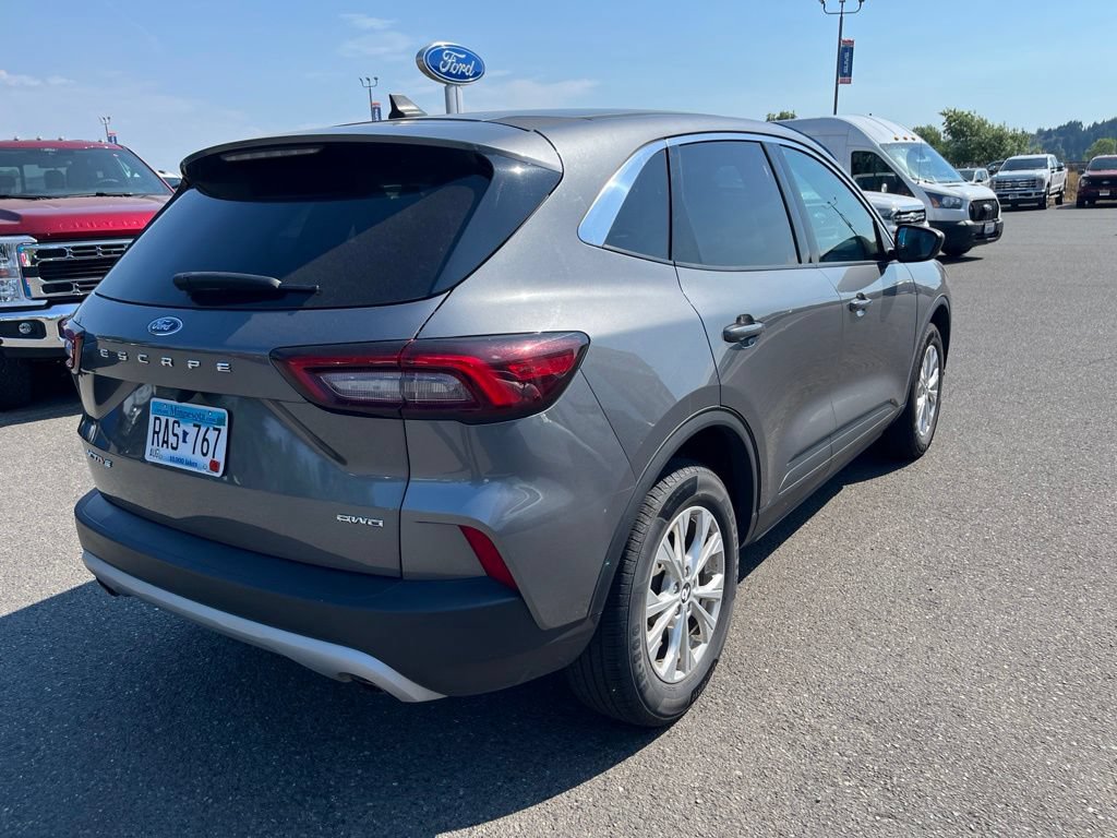 Certified 2024 Ford Escape Active AWD/4WD image 36