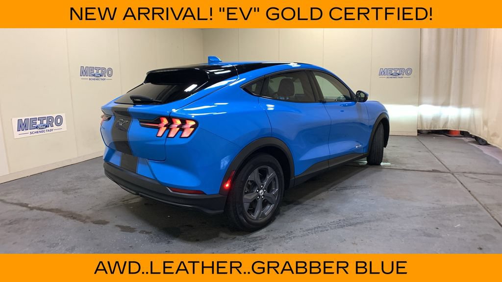 Certified 2022 Ford Mustang Mach-E Select AWD/4WD image 3