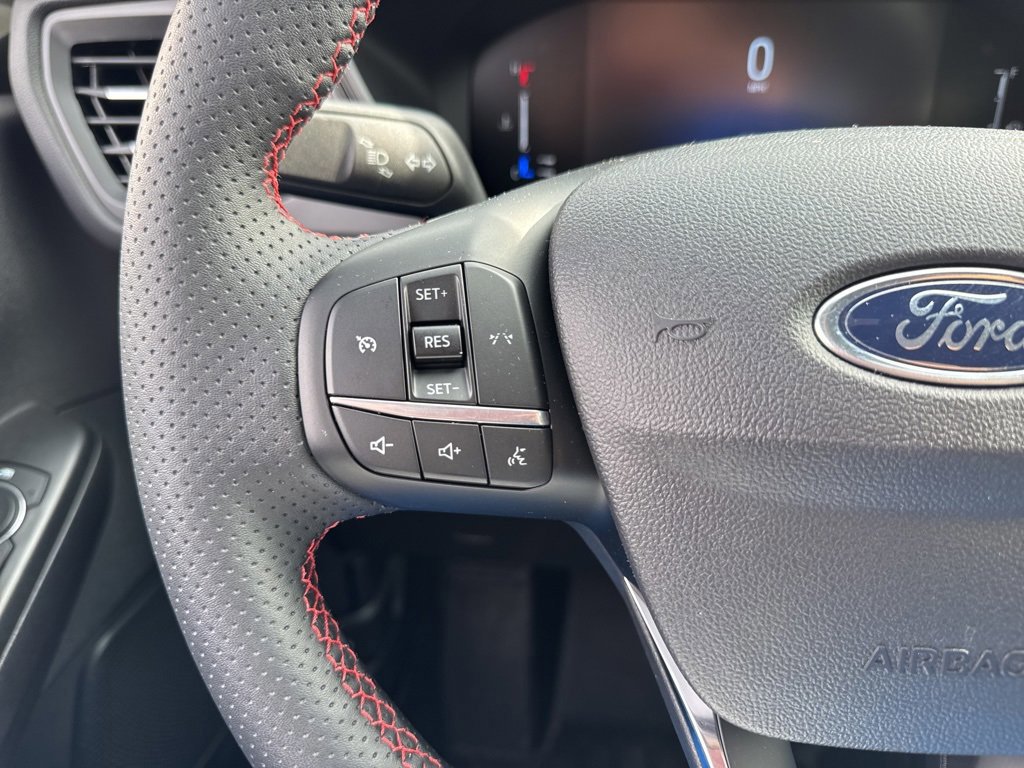 Certified 2024 Ford Escape ST-Line image 12