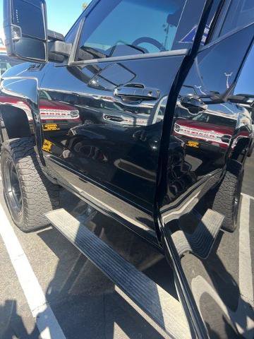 Used 2018 Chevrolet Silverado 1500 LT w/ All Star Edition image 8