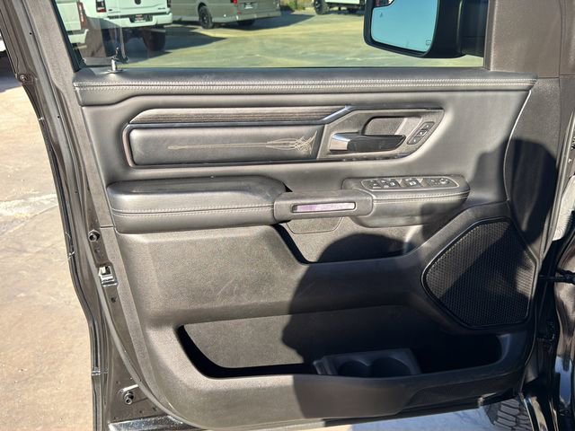 Used 2022 RAM 1500 Limited w/ Body Color Bumper Group image 19