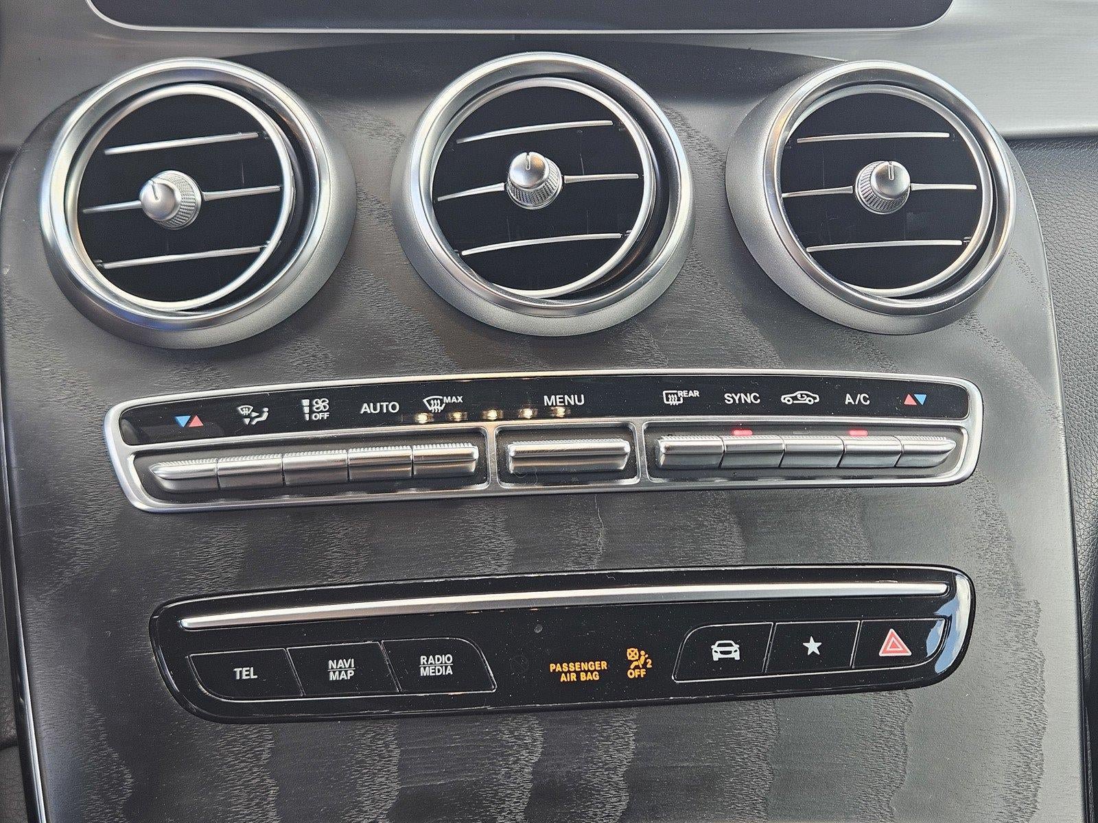 Used 2022 Mercedes-Benz GLC 300 w/ AMG Line image 17