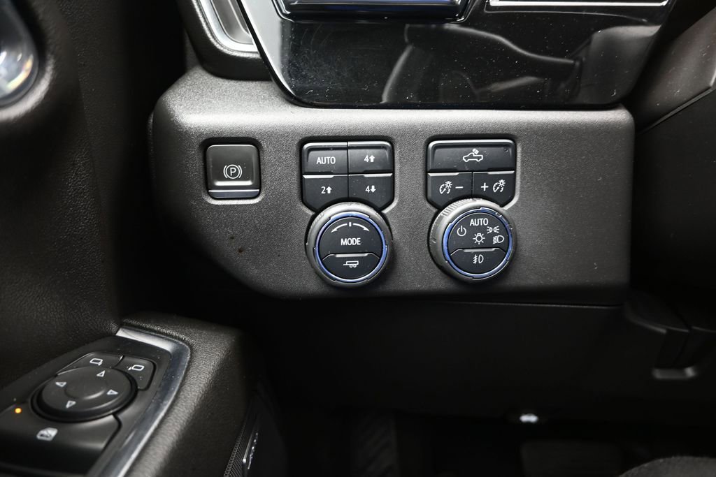 Used 2023 Chevrolet Silverado 1500 RST w/ All Star Edition Plus AWD/4WD image 17