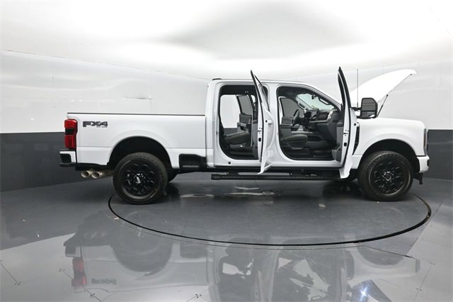 Certified 2024 Ford F350 XLT w/ Black Appearance Package image 40