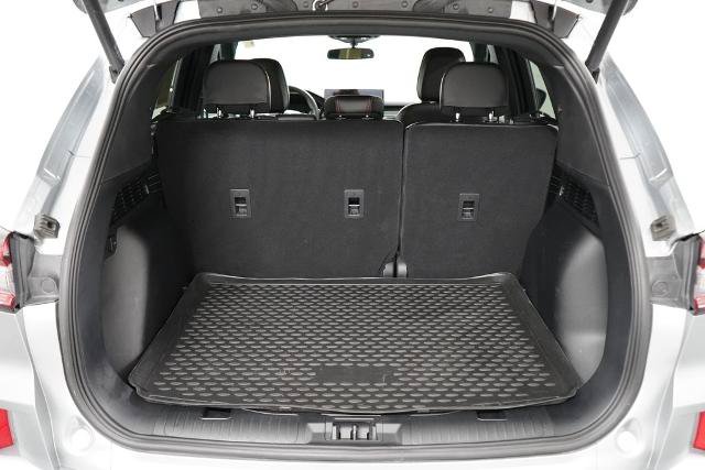 Certified 2024 Ford Escape ST-Line w/ Tech Pack #1 AWD/4WD image 33