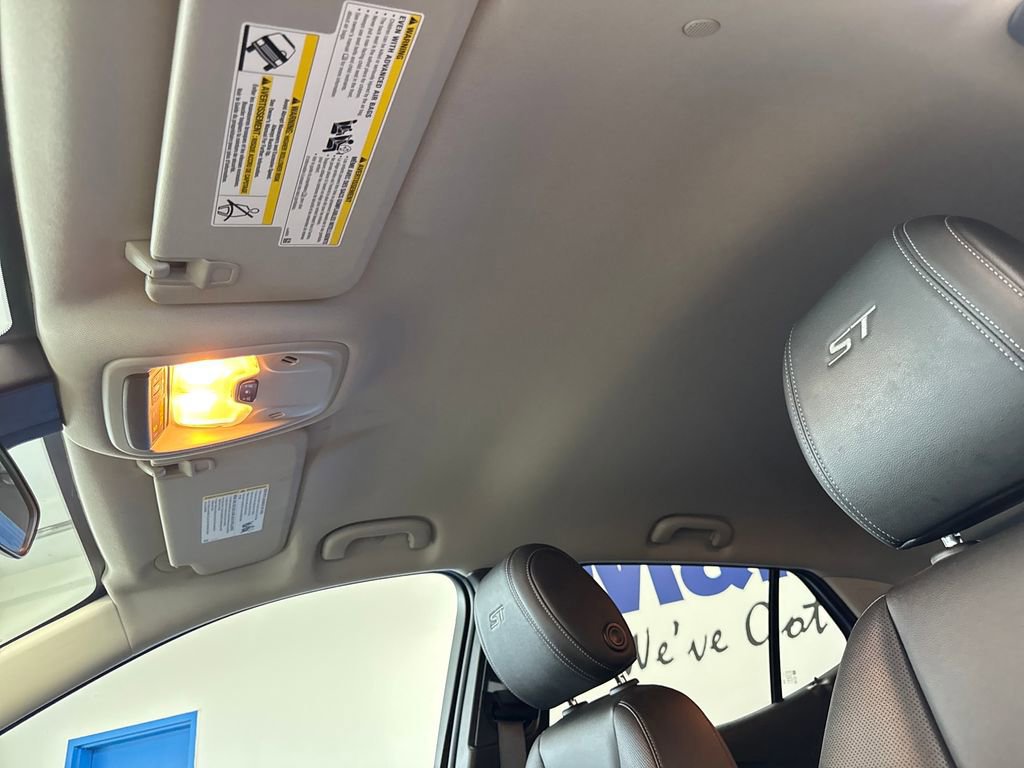 Used 2024 Buick Encore GX Sport Touring AWD/4WD image 21