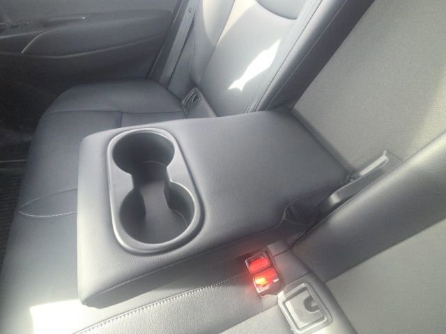 Used 2024 Toyota Corolla Cross XLE w/ Convenience Package image 22