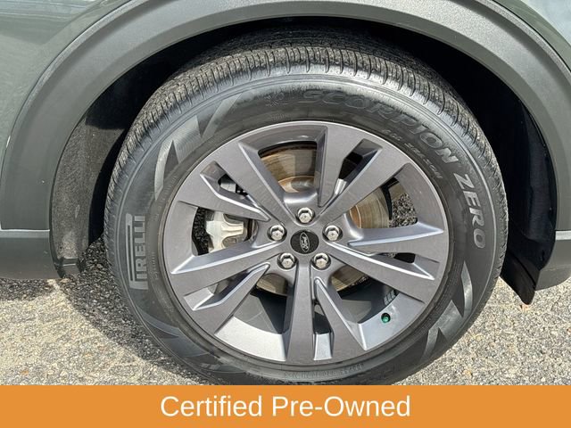 Certified 2022 Ford Explorer XLT w/ Equipment Group 202A image 12