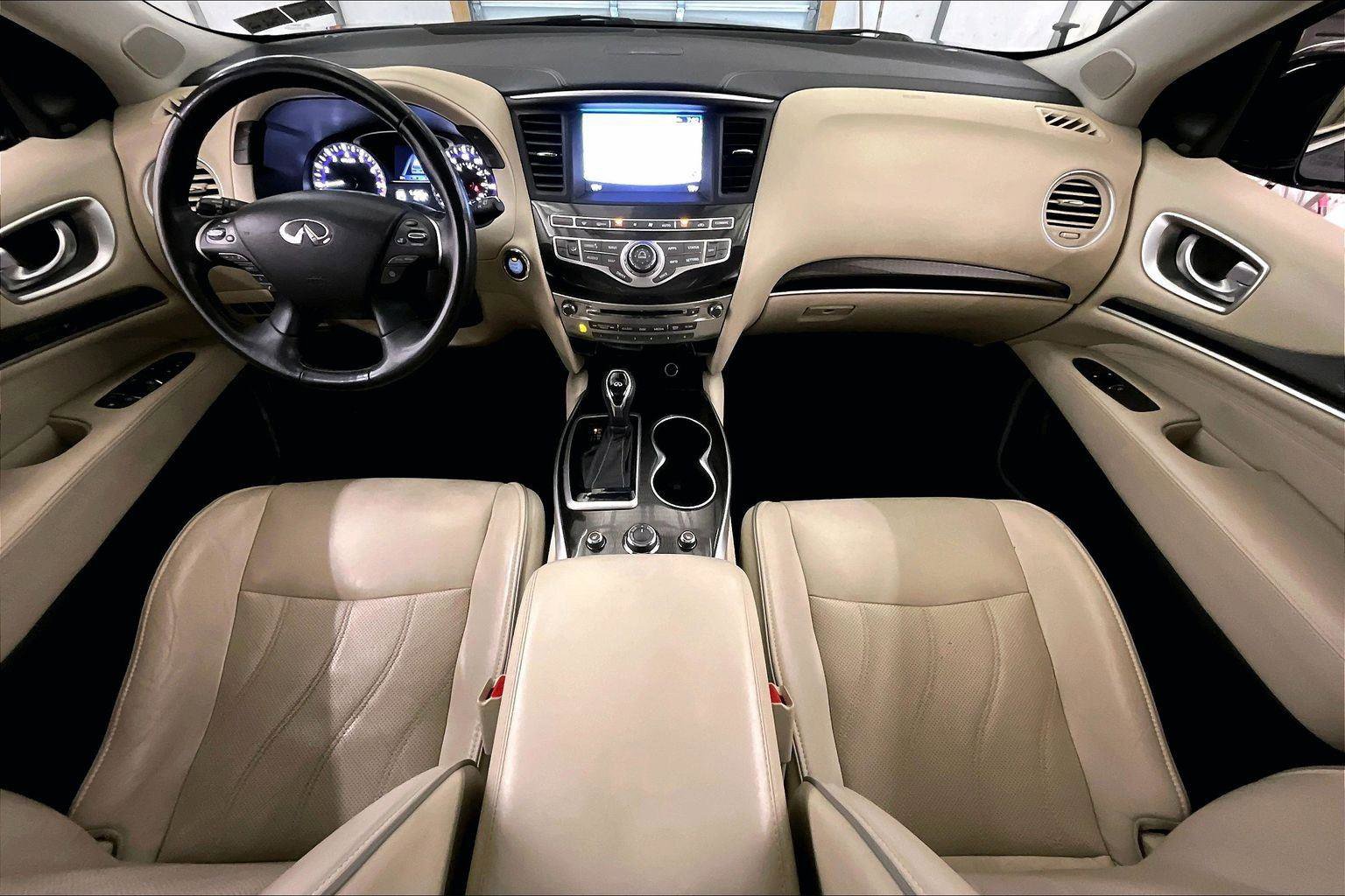 Used 2019 INFINITI QX60 Luxe w/ Essential Package image 14