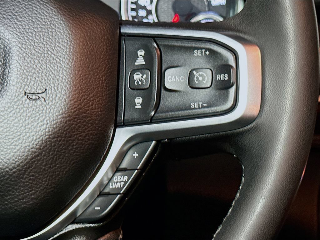 Used 2025 RAM 1500 Lone Star AWD/4WD image 37