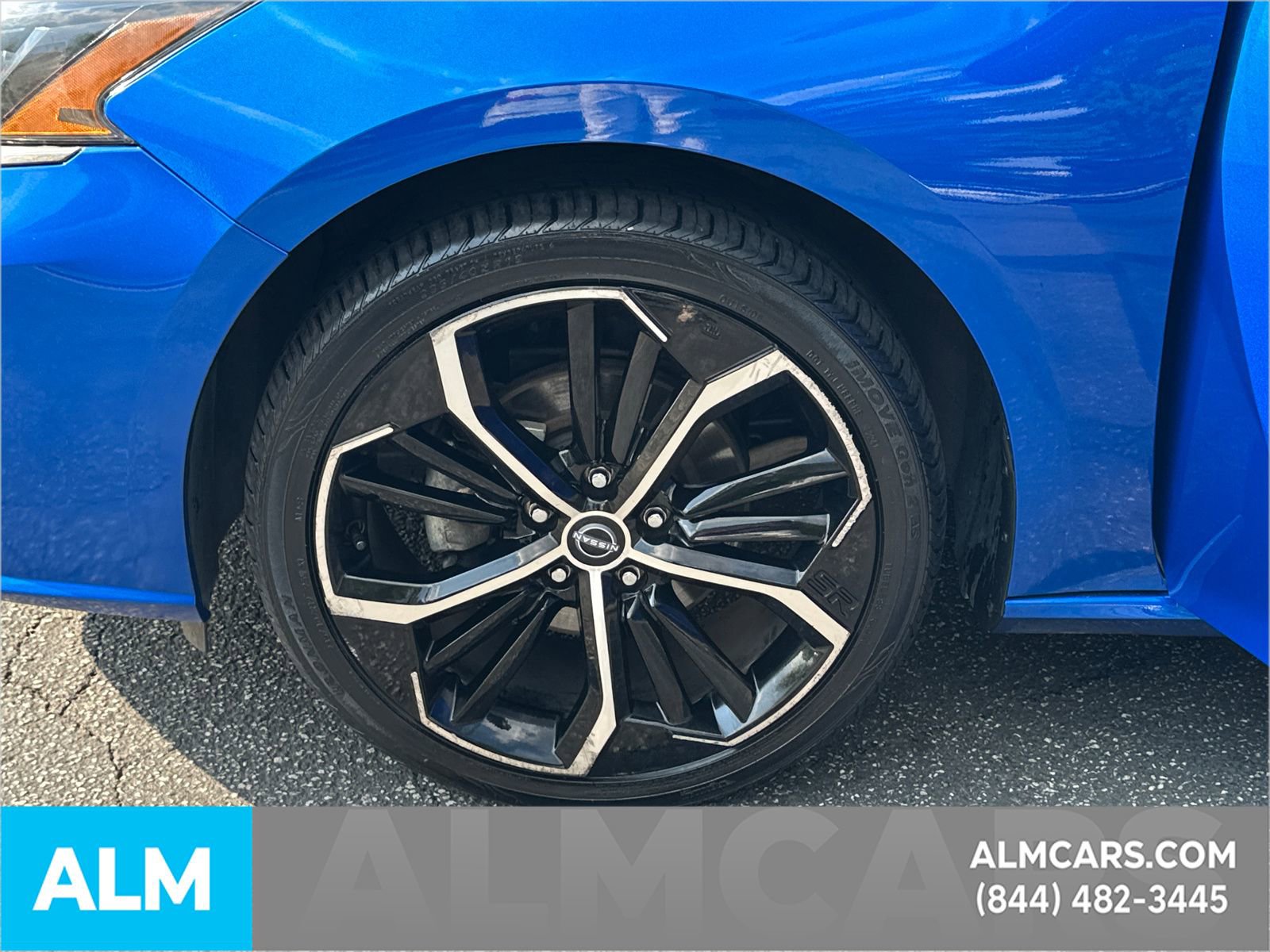 Used 2025 Nissan Altima 2.5 SR FWD image 12