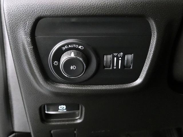 Used 2023 Jeep Grand Cherokee L Overland AWD/4WD image 23