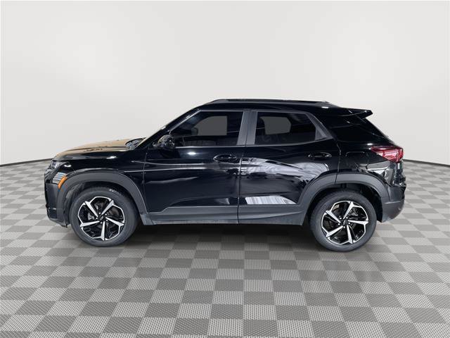 Used 2023 Chevrolet TrailBlazer RS FWD image 2