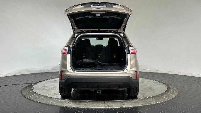 Certified 2021 Ford Edge SE w/ Cargo Accessory Package AWD/4WD image 27