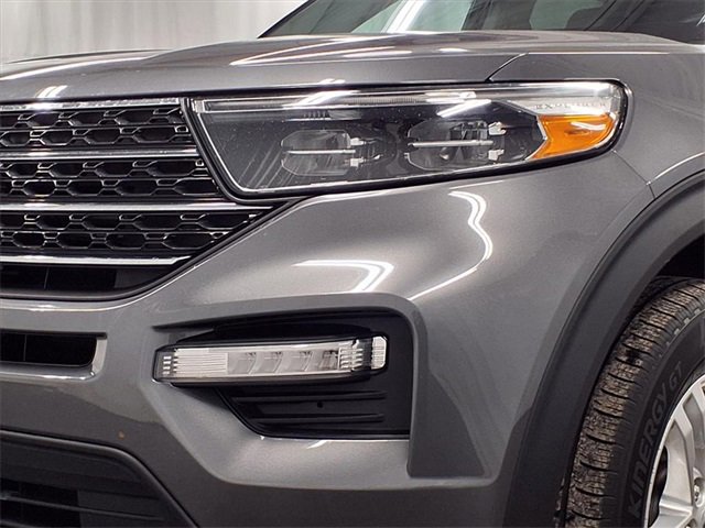 Certified 2022 Ford Explorer XLT w/ Equipment Group 202A image 33