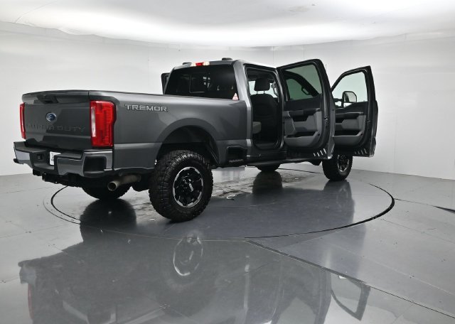 Certified 2025 Ford F350 XLT w/ Tremor Off-Road Package AWD/4WD image 51